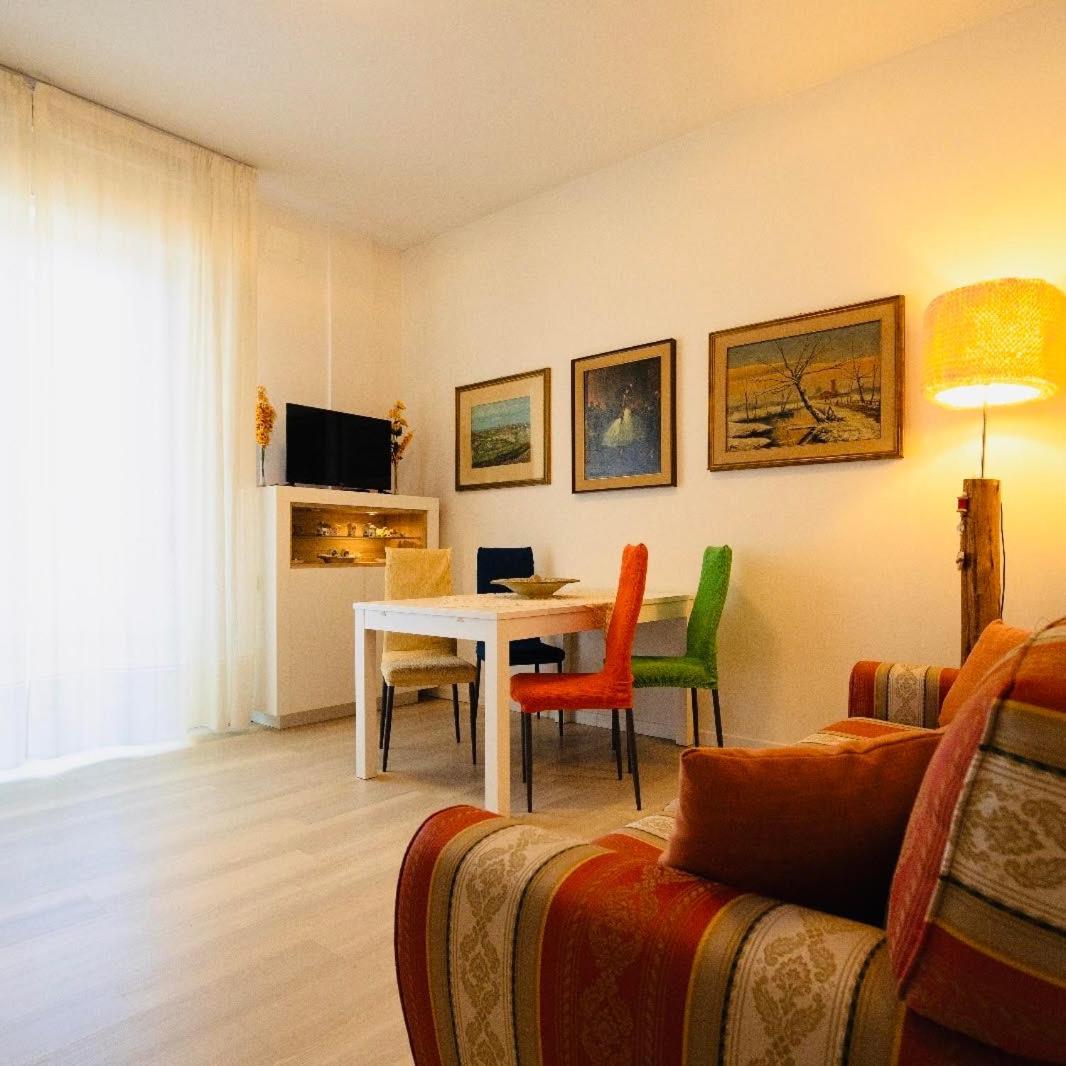 Palmira House - Delizioso Bilocale For Two Daire Terni Dış mekan fotoğraf